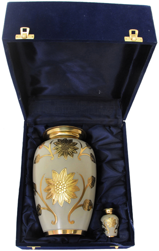 000EXAMPLE URN<br> Urns Shipped In Velvet Box
